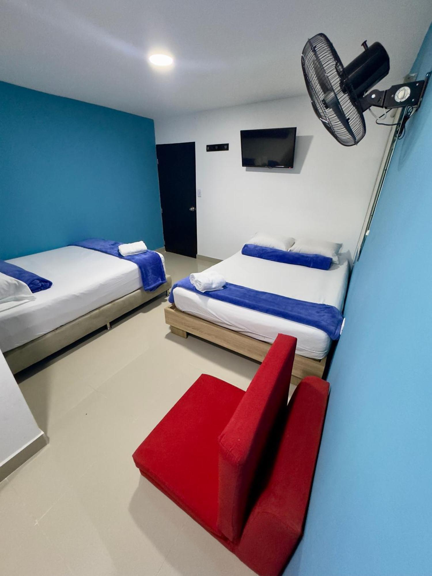Hotel Select 메딜린 외부 사진